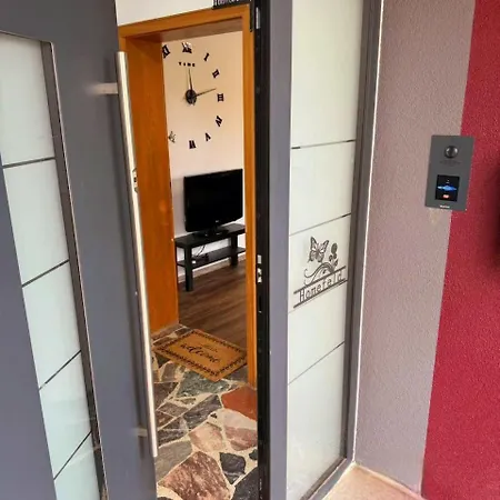 Homefeld - Elegante Und Moderne Zentral In Bei Fulda Mit Kueche, Kostenlosem Parkplatz Und Wlan *