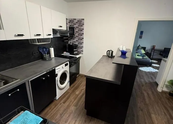 Apartamento Homefeld - Elegante Und Moderne Zentral In Bei Fulda Mit Küche, Kostenlosem Parkplatz Und Wlan